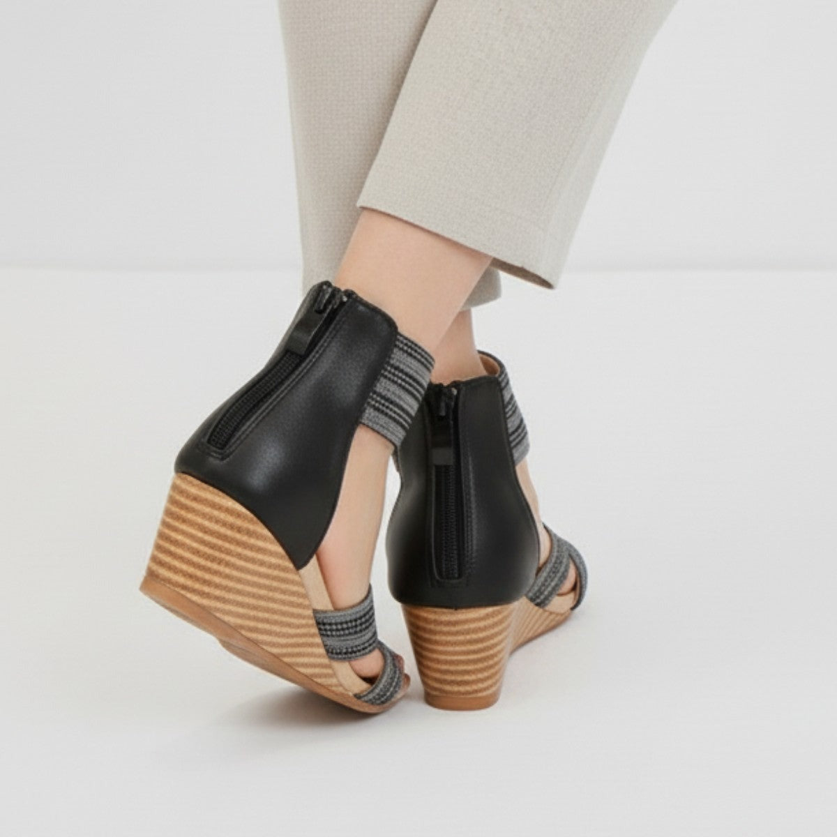 Inez woven wedge sandals - Black