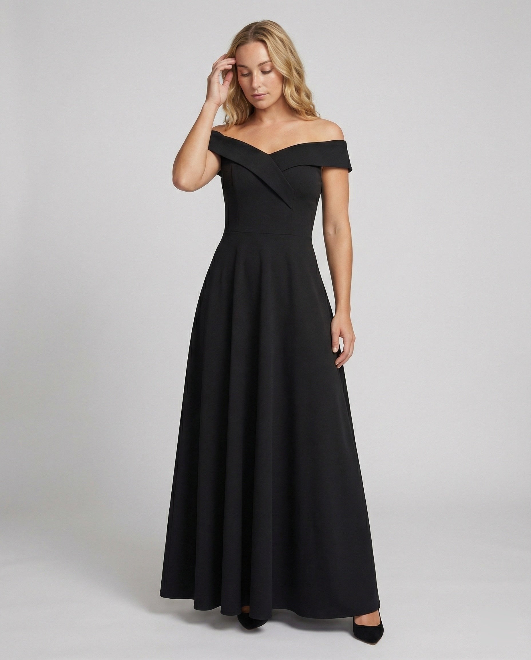 Mia off-shoulder formal dress - Black