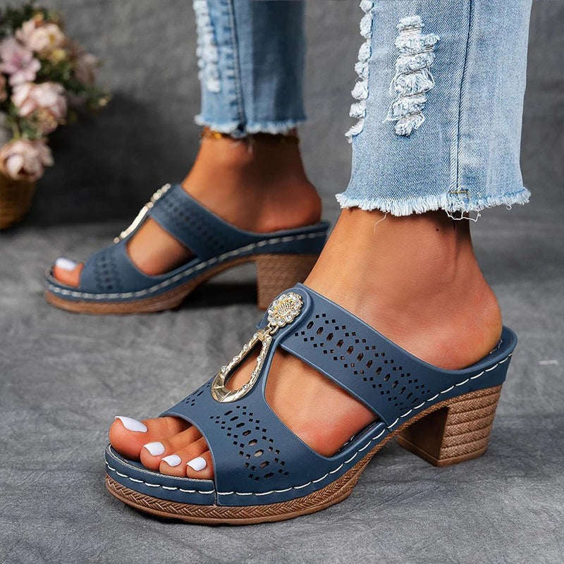 Sloane sandals - detail