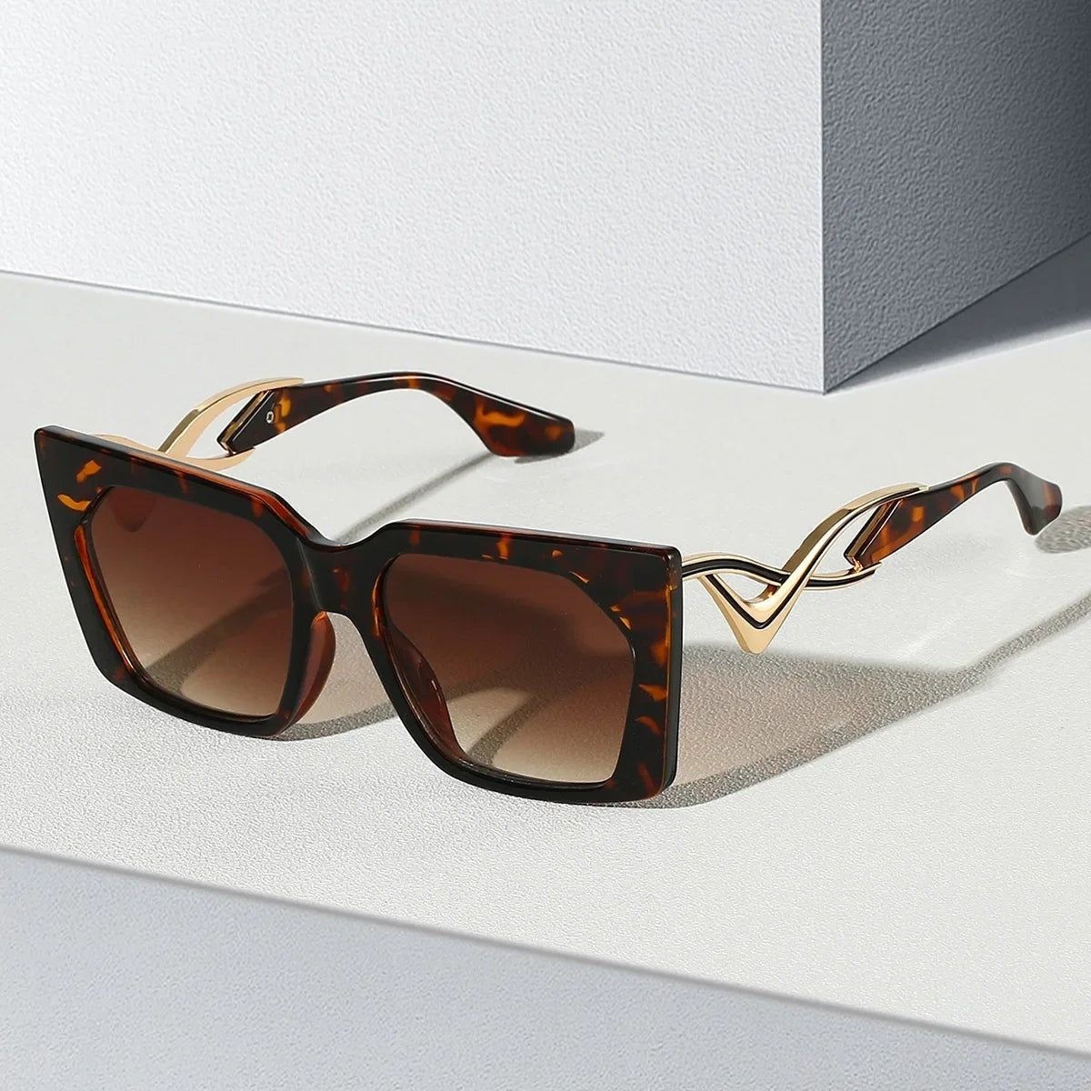 Mia Designer Square Sunglasses - Leopard