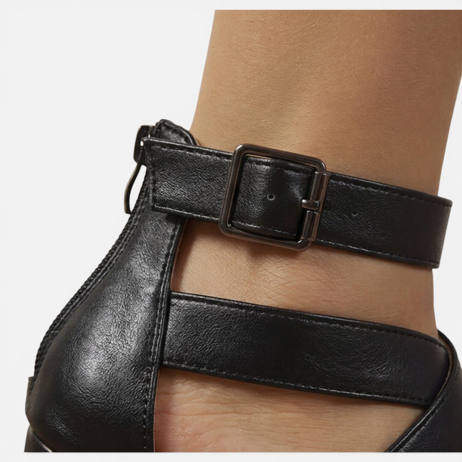 Opal strappy block heels - detail