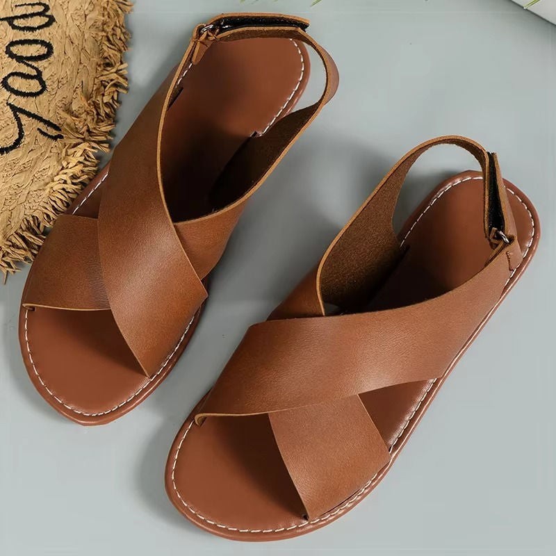 Ava flat sandals - detail